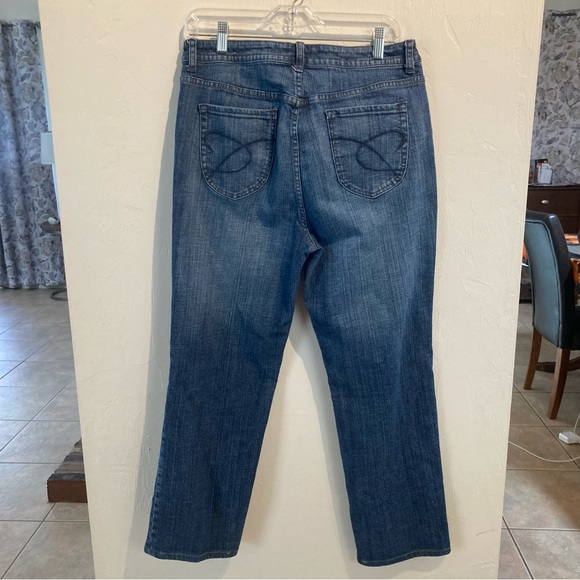 *Last month* Chico’s Platinum jeans - Picture 6 of 13